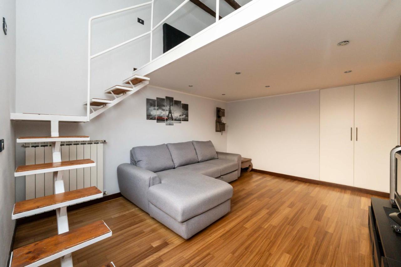Casemi - Vincenzo 12 In Center Appartement Milaan Buitenkant foto